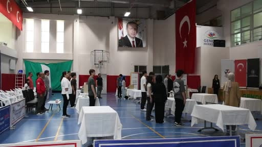Yozgat'ta Deneyap atölyelerinde gençler projelerini tanıttı