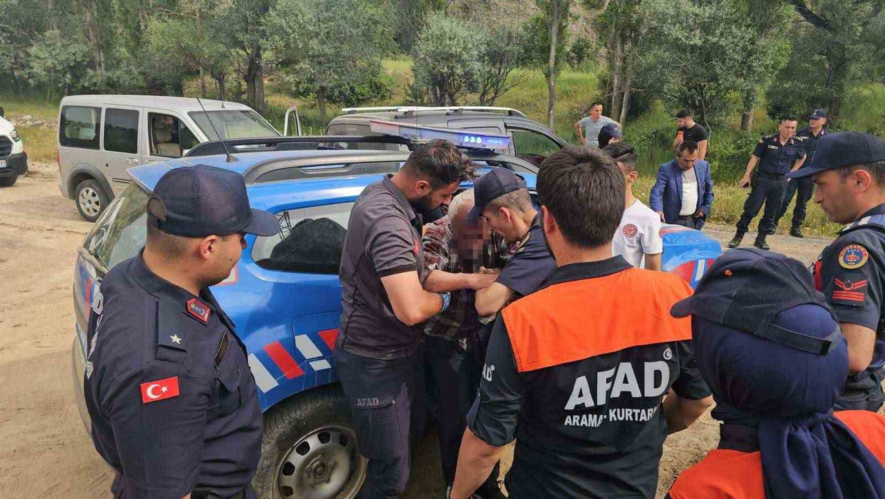 YOZGAT’IN AKDAĞMADENİ İLÇESİNDE KAYIP OLARAK ARANAN VATANDAŞ SAĞ OLARAK BULUNDU.