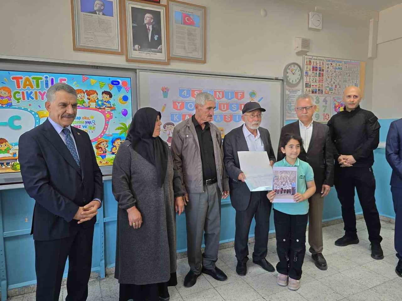 YOZGAT TOKİ ŞEHİT ADEM CANKURTARAN İLKOKULU VE ORTAOKULU’NDA OKULA ADINI VEREN ŞEHİT ADEM...