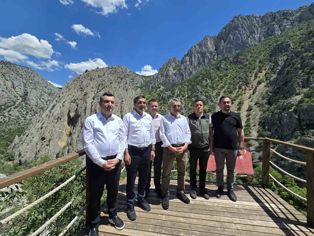 YOZGAT VALİSİ MEHMET ALİ ÖZKAN, AYDINCIK İLÇESİNDE YER ALAN VE BÖLGENİN EN ÖNEMLİ DOĞAL...