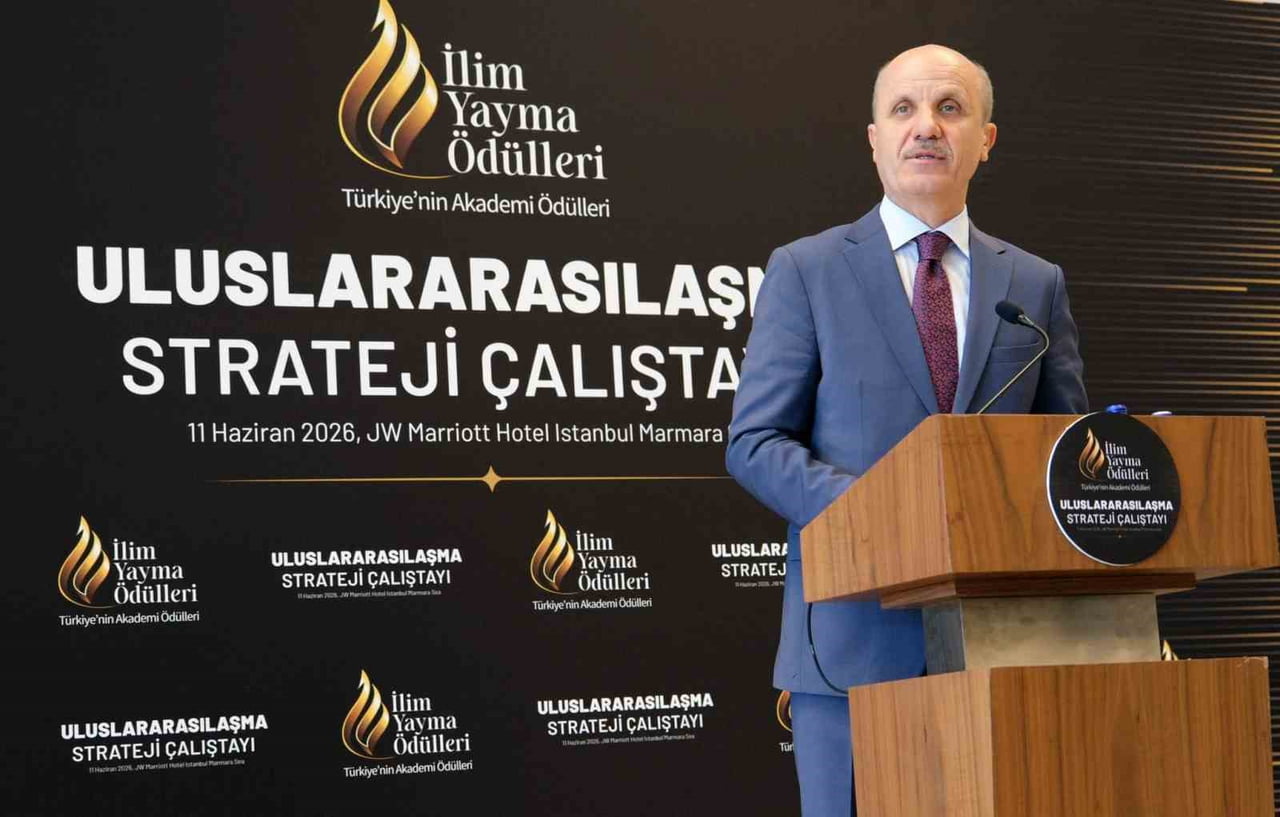 YÜKSEKÖĞRETİM KURULU (YÖK) BAŞKANI PROF. DR. EROL ÖZVAR