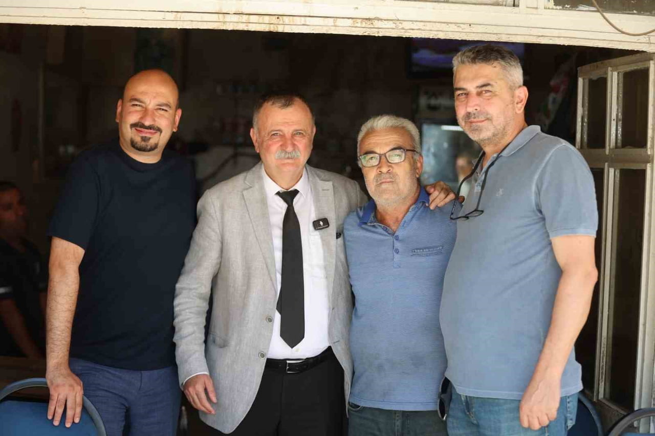 YUNUSEMRE BELEDİYE BAŞKANI SEMİH BALABAN, MURADİYE MAHALLESİ'NDE FAALİYET HİZMET VEREN ESNAFI...