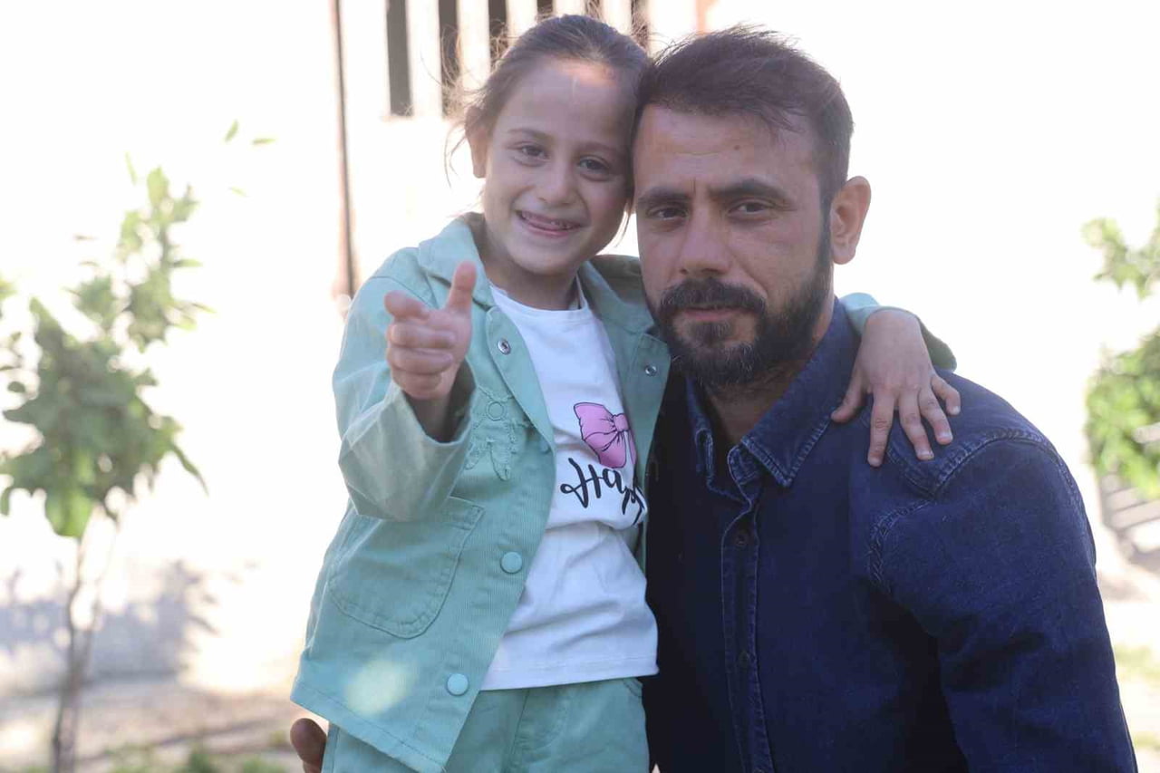 ZEYNEP KOYUN VE AMCASI HASAN KOYUN