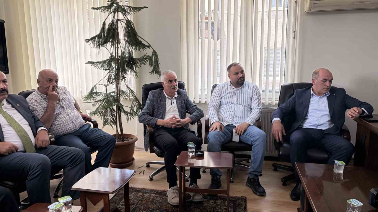 ZİRAAT ODALARI İL KOORDİNASYON BAŞKANI ABDULKADİR GÜNEŞ, HUBUBAT FİYATLARINDAKİ ARTIŞTAN MEMNUN...