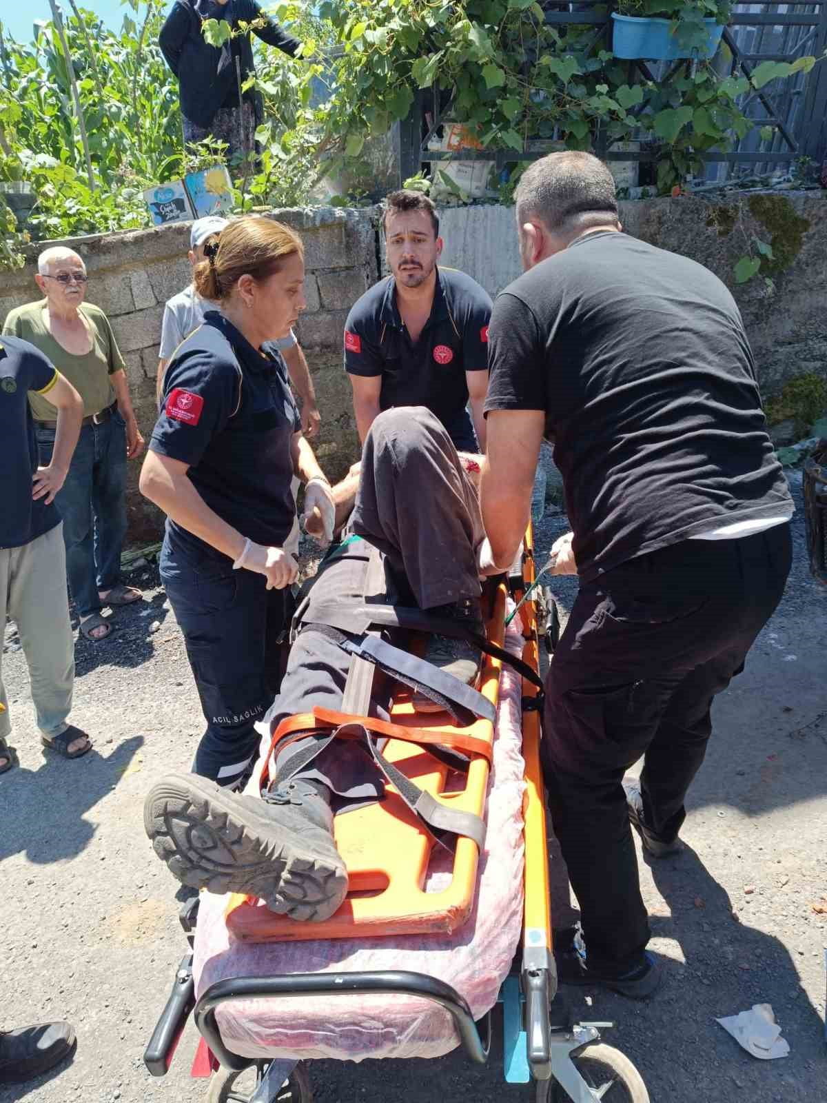 ZONGULDAK (İHA) - ZONGULDAK'IN ALAPLI  İLÇESİNDE 'PAT-PAT' OLARAK TABİR EDİLEN TARIM ARACININ...