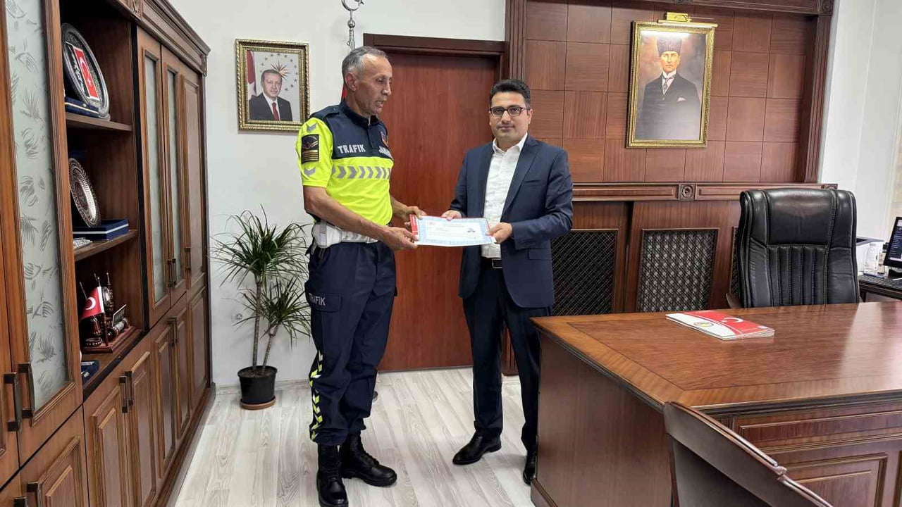 ZONGULDAK (İHA) - ZONGULDAK’IN ALAPLI İLÇESİNDE, JANDARMA TEŞKİLATI’NIN 187 KURULUŞ YIL DÖNÜMÜ...