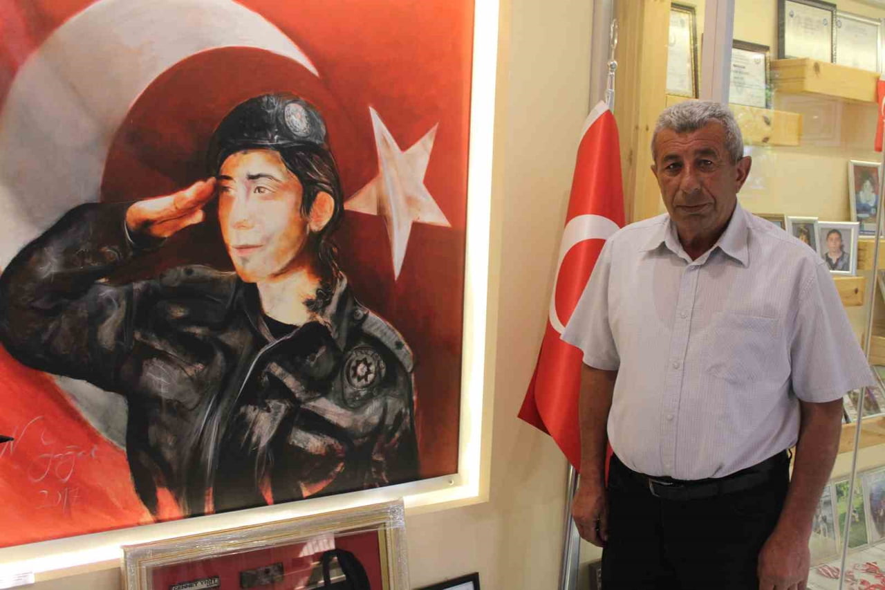 15 TEMMUZ DARBE GİRİŞİMİ GECESİ F-16 UÇAKLARININ BOMBALADIĞI ANKARA ÖZEL HAREKAT DAİRE...