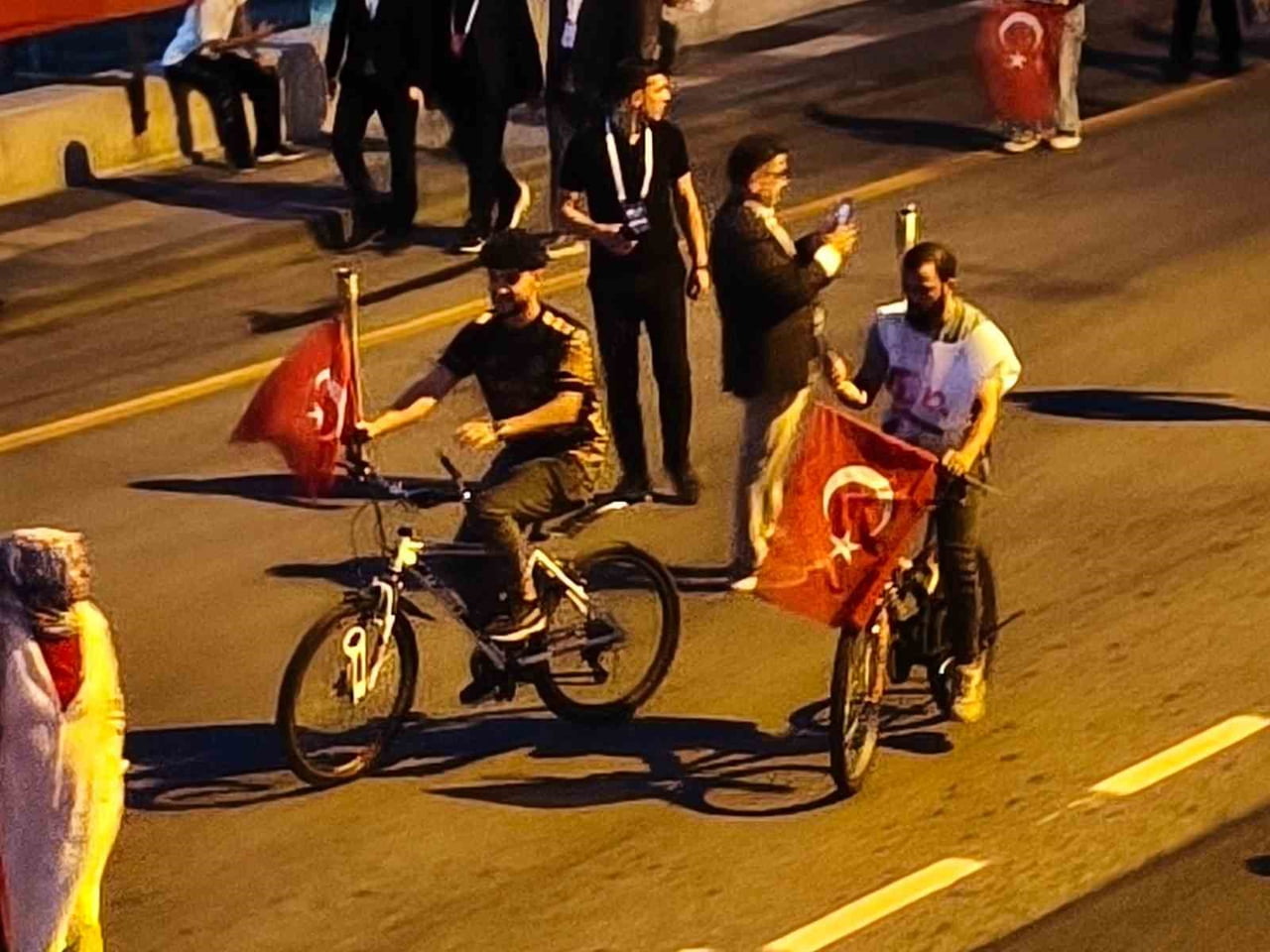 15 TEMMUZ DEMOKRASİ VE MİLLİ BİRLİK GÜNÜ'NÜN 10'UNCU YILI DOLAYISIYLA BEŞTEPE MİLLET BAHÇESİ'NDE...