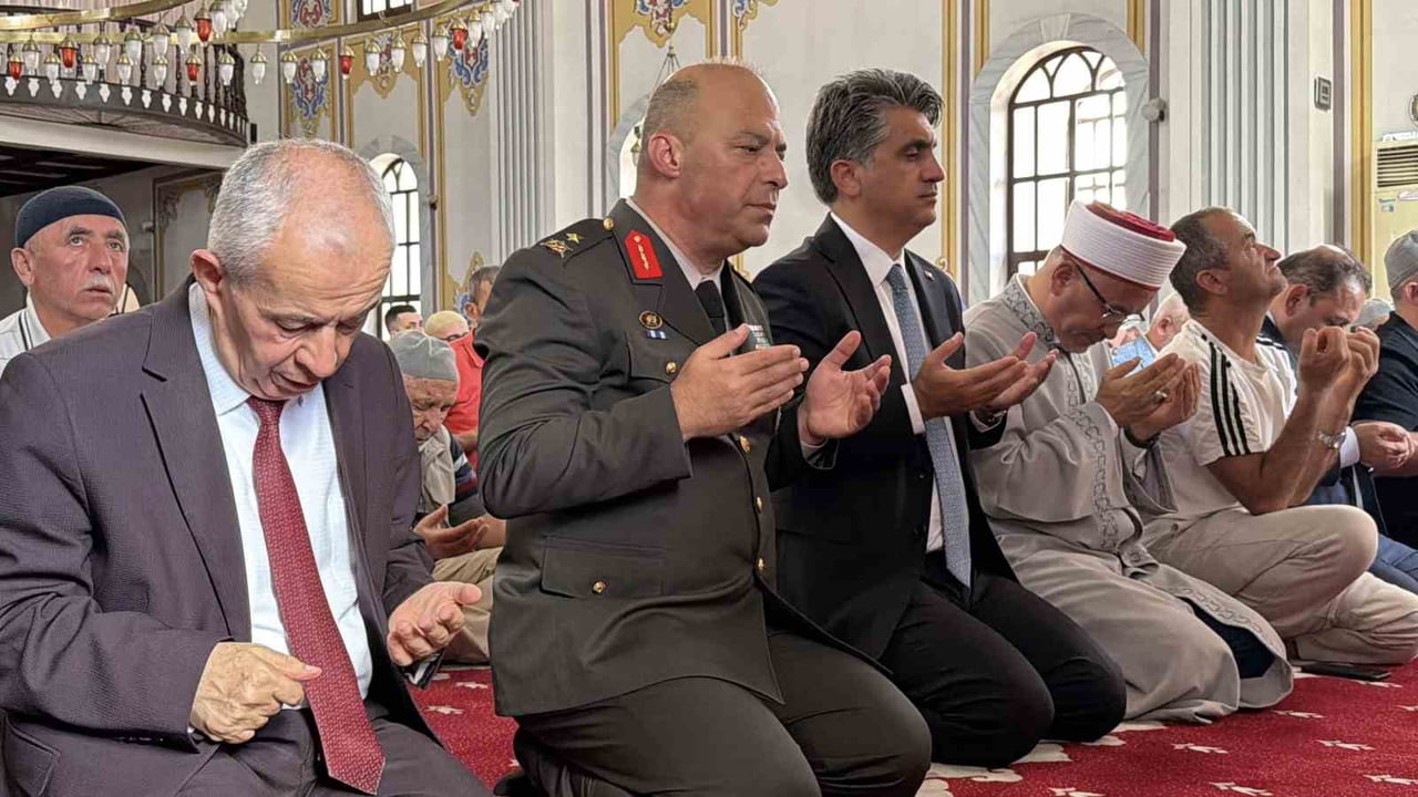 15 TEMMUZ DEMOKRASİ VE MİLLÎ BİRLİK GÜNÜ ANMA ETKİNLİKLERİ KAPSAMINDA TARİHİ YILDIRIM BEYAZIT...