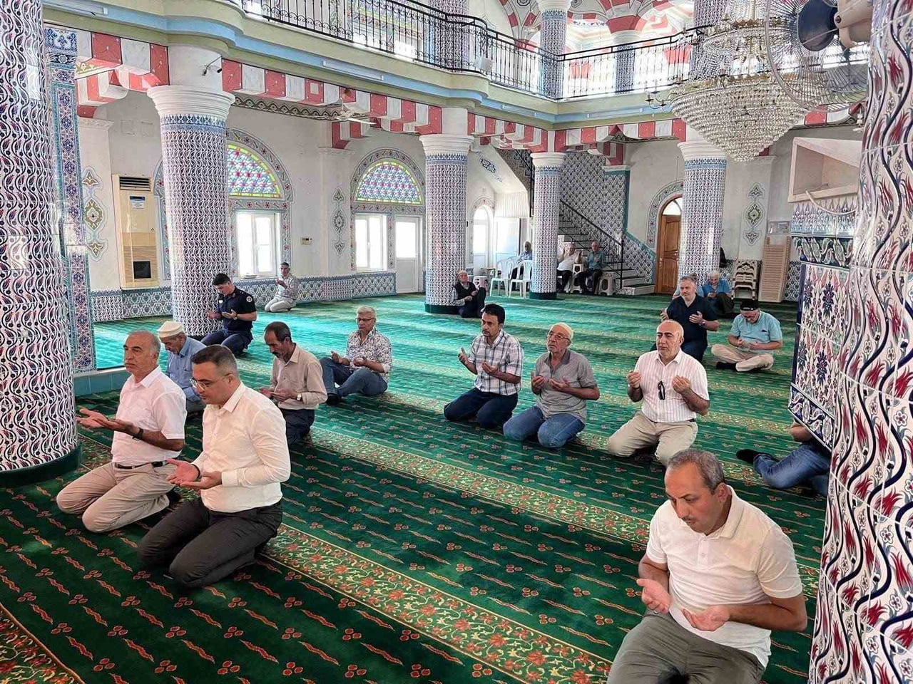 15 TEMMUZ DEMOKRASİ VE MİLLİ BİRLİK GÜNÜ KAPSAMINDA SARIGÖL'DE DÜZENLENEN HATM-İ ŞERİF VE MEVLİD-İ...