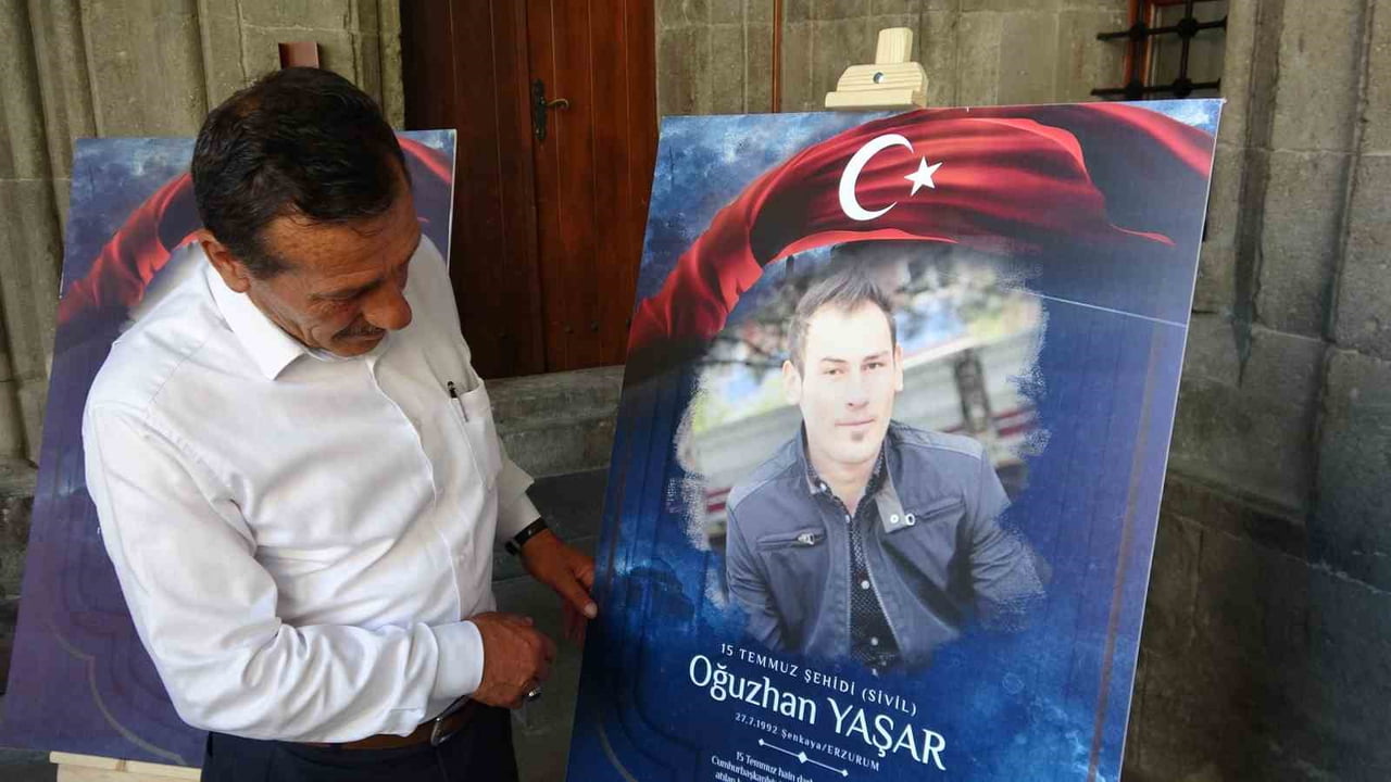 15 TEMMUZ ŞEHİDİ OĞUZHAN YAŞAR'IN BABASI AHMET YAŞAR, HAİN DARBE GİRİŞİMİNDE ŞEHİT OLAN OĞLU İÇİN...