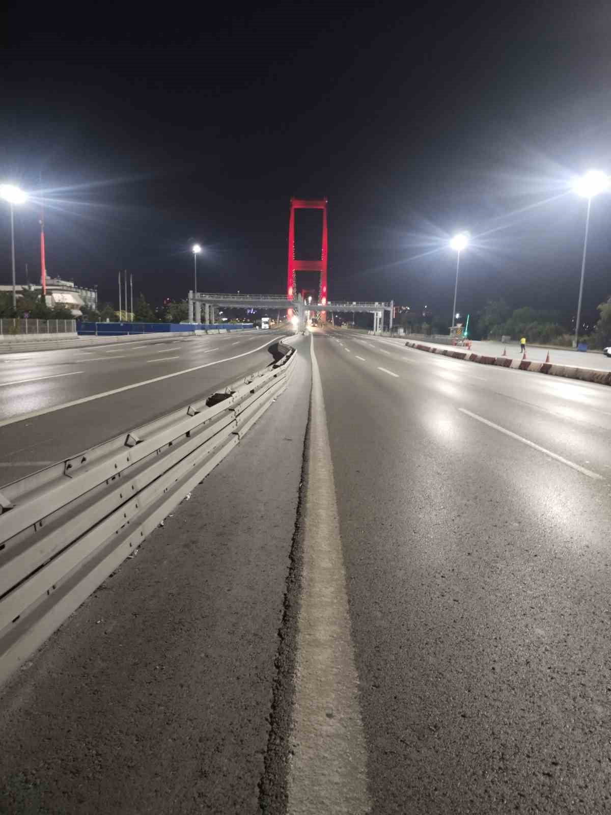 15 TEMMUZ ŞEHİTLER KÖPRÜSÜ "MİLLİ BİRLİK ETKİNLİKLERİ" KAPSAMINDA TRAFİĞE KAPATILDI.