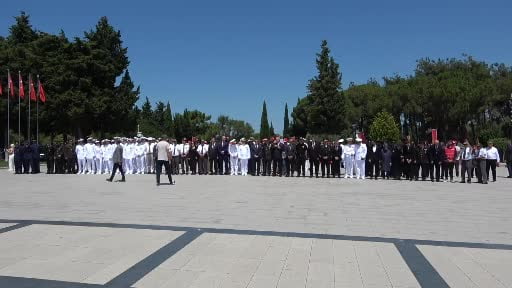 15 Temmuz şehitleri 10'uncu yılında Şehitler Abidesi'nde anıldı