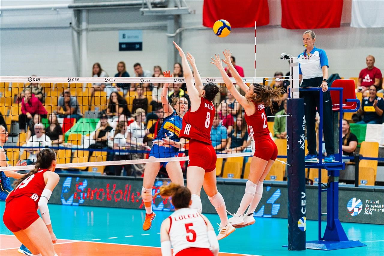 18 YAŞ ALTI KADIN MİLLİ TAKIMI, LETONYA'NIN EV SAHİPLİĞİNDE DÜZENLENEN U18 AVRUPA ŞAMPİYONASI'NDA...