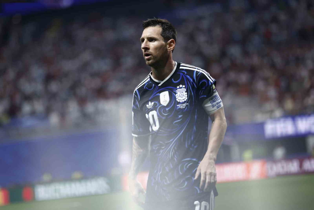 2026 FIFA DÜNYA KUPASI'NDA YARI FİNALDE ARJANTİN, İNGİLTERE'Yİ 2-1 MAĞLUP EDEREK ADINI FİNALE...