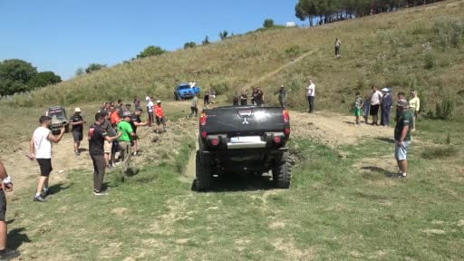 313 yıllık Karadede Panayırı'na binlerce kişi akın etti