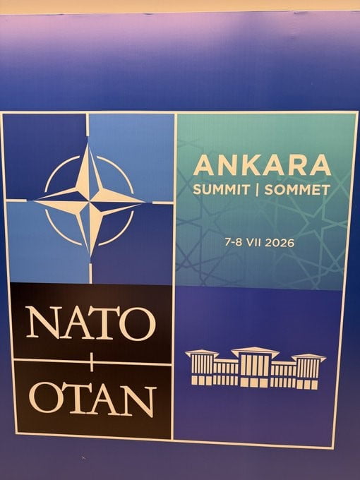 36. NATO ZİRVESİ İÇİN TÜRKİYE’YE GELEN BELÇİKA SAVUNMA BAKANI THEO FRANCKEN TÜRKİYE’YE MERHABA...