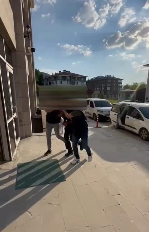 57 YIL 7 AY HAPİS CEZASI BULUNAN HÜKÜMLÜ KÜTAHYA'DA YAKALANDI