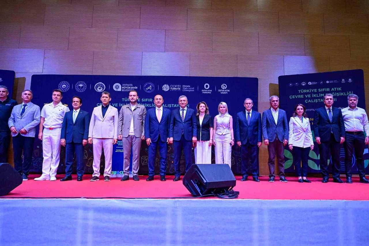 81 İLDE SÜRDÜRÜLEN TÜRKİYE SIFIR ATIK, ÇEVRE VE İKLİM DEĞİŞİKLİĞİ ÇALIŞTAYLARI KAPSAMINDA...