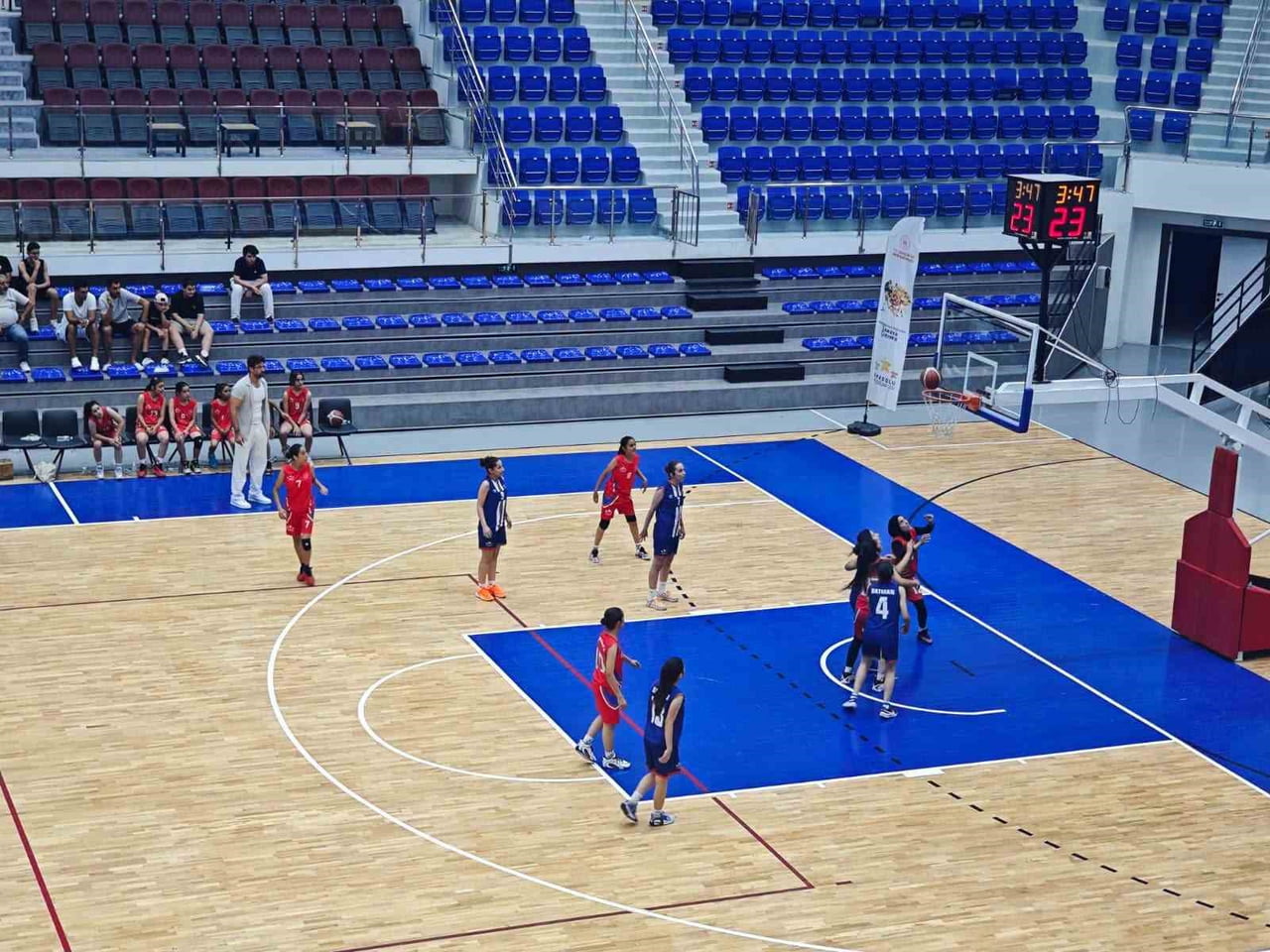 9 İLİN YILDIZLARI MALATYA’DA PARKEYE ÇIKTI
