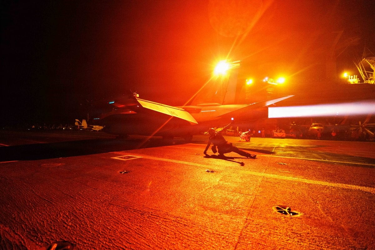 ABD MERKEZ KUVVETLER KOMUTANLIĞI (CENTCOM), İRAN’A YÖNELİK İKİNCİ DALGA SALDIRI OPERASYONLARININ...