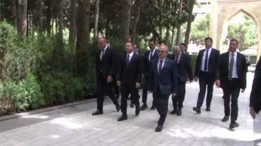 Adalet Bakanı Akın Gürlek, Azerbaycan'da merhum lider Haydar Aliyev'in mezarı ile Azerbaycan ve...