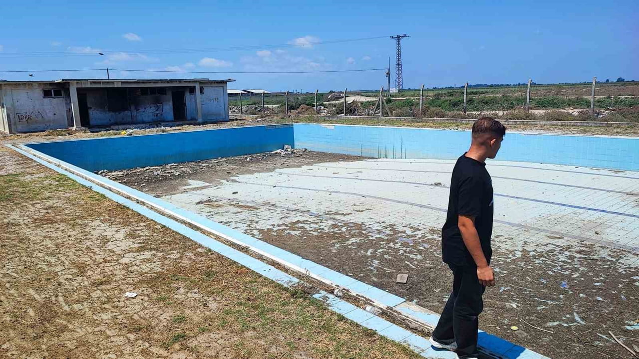 ADANA'DA BU YIL SULAMA KANALLARINDA SERİNLEMEK İSTEYEN 14 KİŞİ BOĞULARAK HAYATINI KAYBEDERKEN...