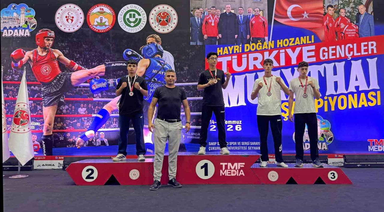 ADANA'DA DÜZENLENEN TÜRKİYE GENÇLER MUAYTHAİ ŞAMPİYONASI'NDA MANİSALI SPORCULAR 1 GÜMÜŞ VE 2 BRONZ...