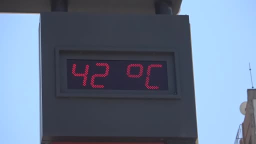 Adana'da termometreler 42 dereceyi gösterdi