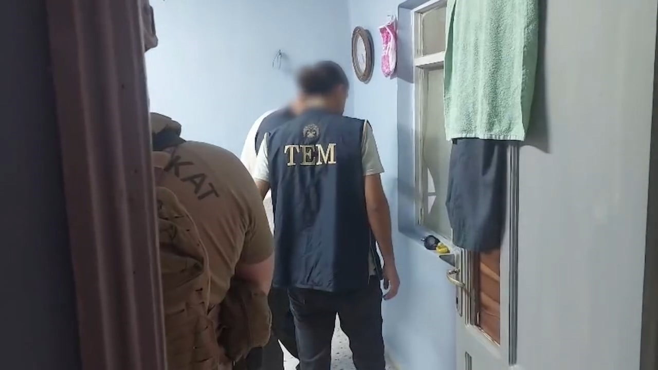 ADIYAMAN CUMHURİYET BAŞSAVCILIĞI KOORDİNESİNDE İL EMNİYET MÜDÜRLÜĞÜ TERÖRLE MÜCADELE (TEM) VE...