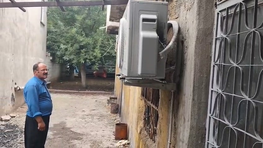 ADIYAMAN’IN BESNİ İLÇESİNDE KLİMA MOTORUNDAN KAYNAKLI İNTERNET SANTRALİ ALEV ALARAK YANDI.