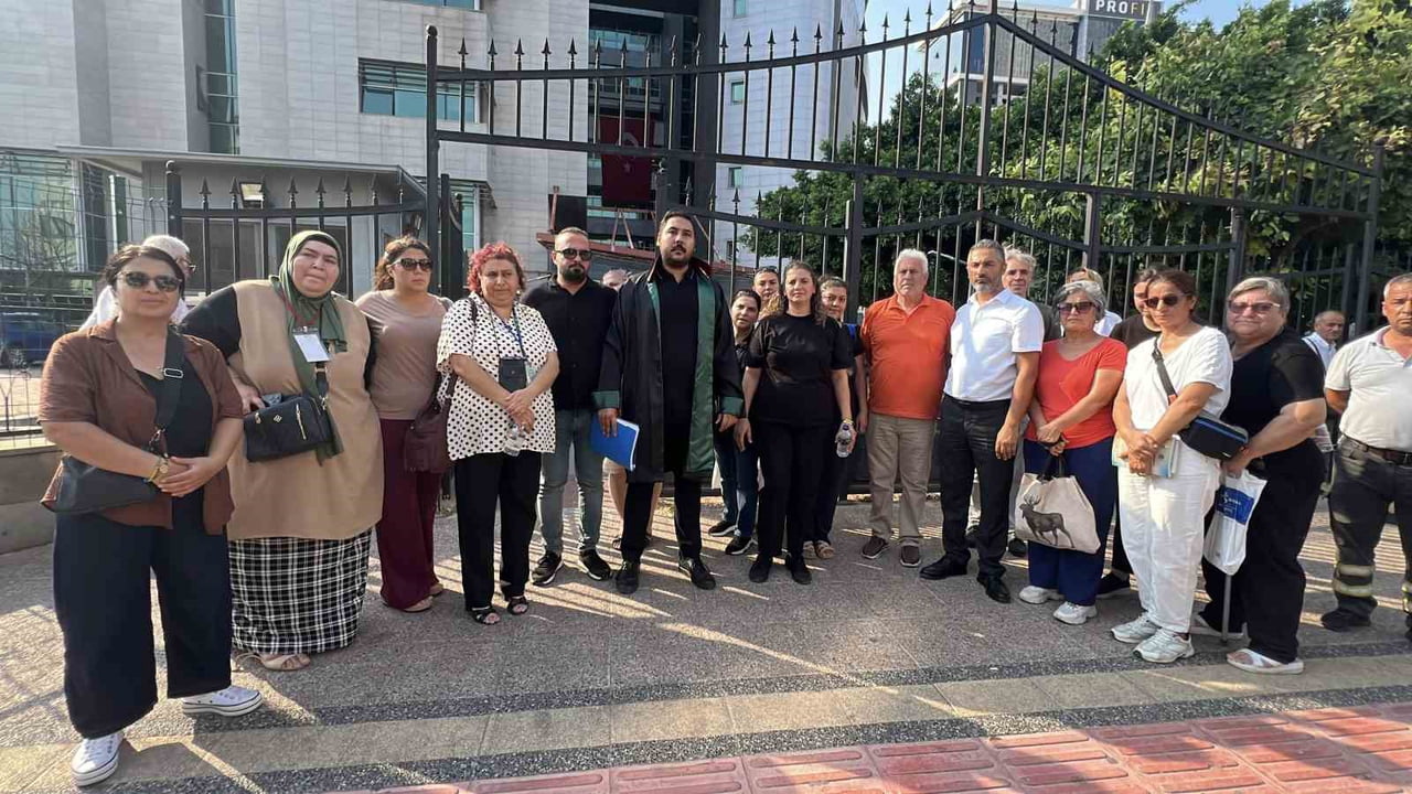 ADLİYE ÖNÜNDE AİLE VE AV. SELİM CAN KAYIŞOĞLU'NUN AÇIKLAMALARI