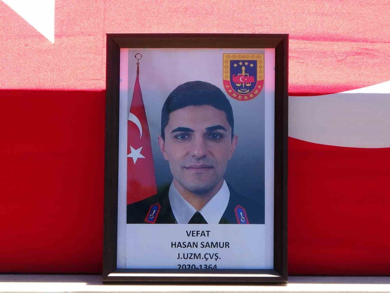 AFYONKARAHİSAR'DA MEYDANA GELEN TRAFİK KAZASINDA EŞİ VE 8 AYLIK BEBEĞİYLE BİRLİKTE HAYATINI...