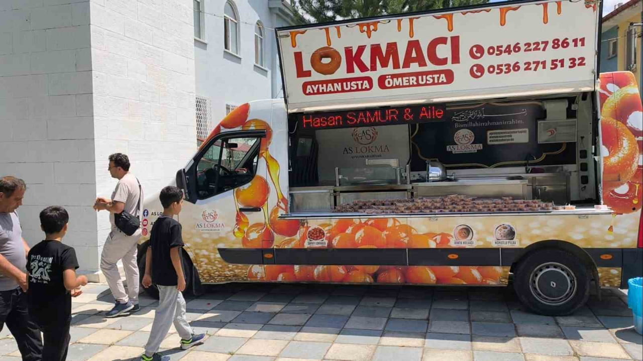 AFYONKARAHİSAR’DA MEYDANA GELEN FECİ TRAFİK KAZASINDA KARISI VE KIZI İLE HAYATINI KAYBEDEN...