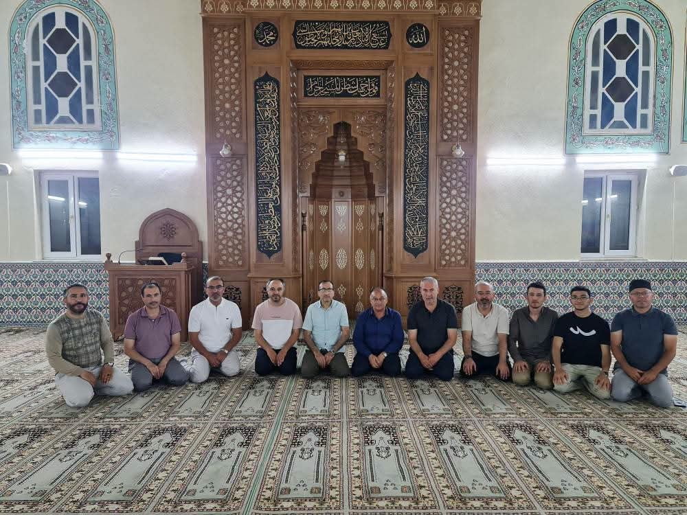 AFYONKARAHİSAR İL MÜFTÜLÜĞÜ KOORDİNESİNDE YÜRÜTÜLEN "KİTAP OKU-YORUM" PROJESİ ÇERÇEVESİNDE DİN...