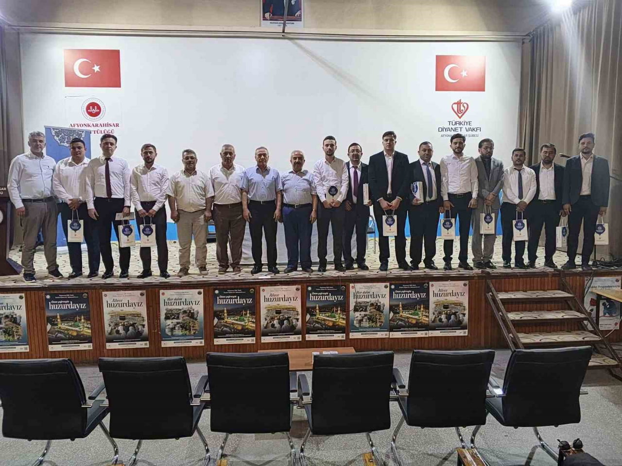 AFYONKARAHİSAR İL MÜFTÜLÜĞÜ TARAFINDAN 2026 YILI CAMİLER VE DİN GÖREVLİLERİ HAFTASI ETKİNLİKLERİ...