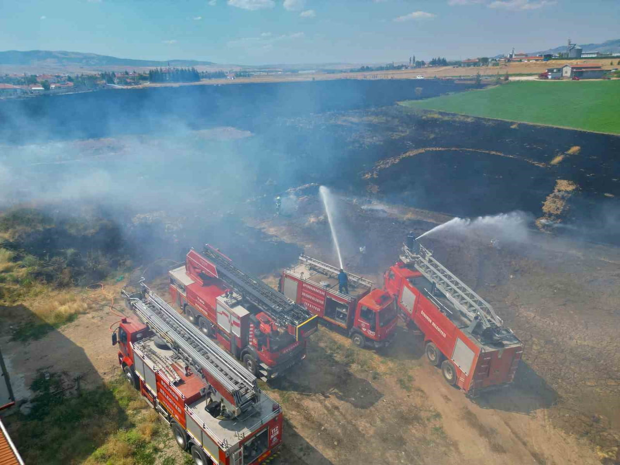 AFYONKARAHİSAR’IN BOLVADİN İLÇESİNDE ÇIKAN YANGIN SONRASI YAKLAŞIK 45 DEKAR BUĞDAY EKİLİ TARIM...