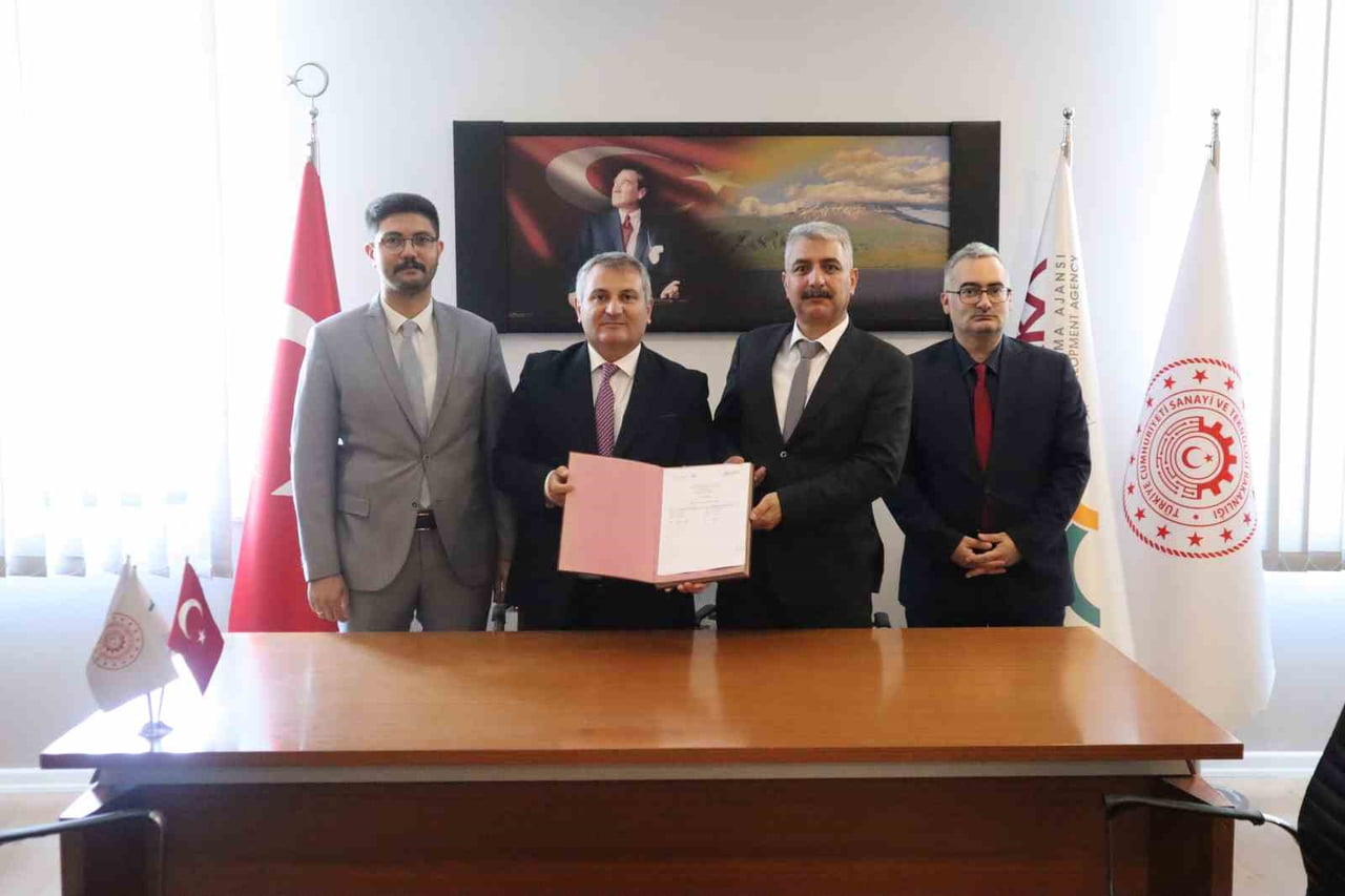 AĞRI’NIN TURİZM POTANSİYELİ DİJİTAL PLATFORMLA DÜNYAYA AÇILIYOR(KARS-İHA)