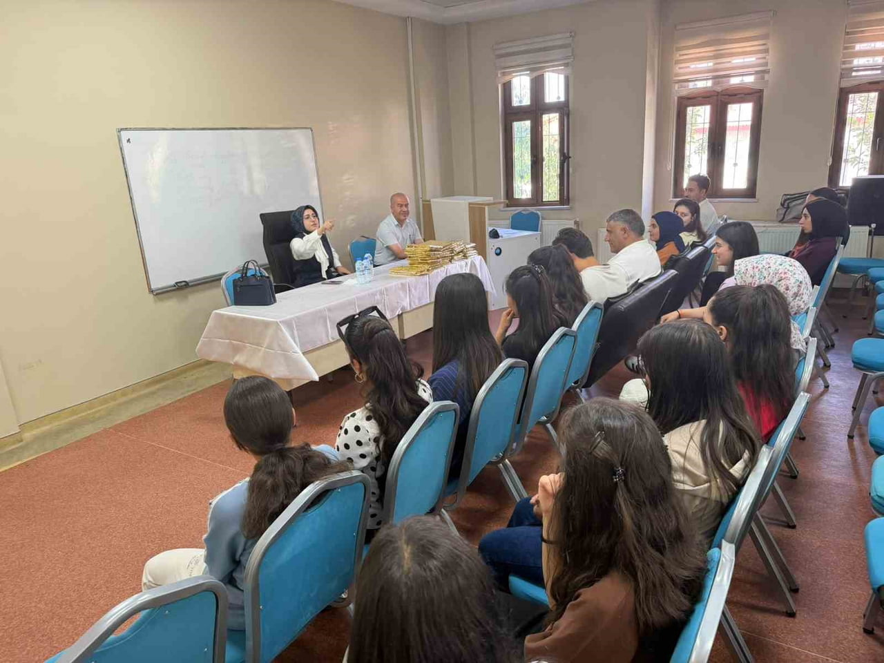 AĞRI VALİLİĞİNCE HAYATA GEÇİRİLEN "1071 RUHUNDAN TÜRKİYE YÜZYILI VİZYONUNA" PROJESİ KAPSAMINDA...