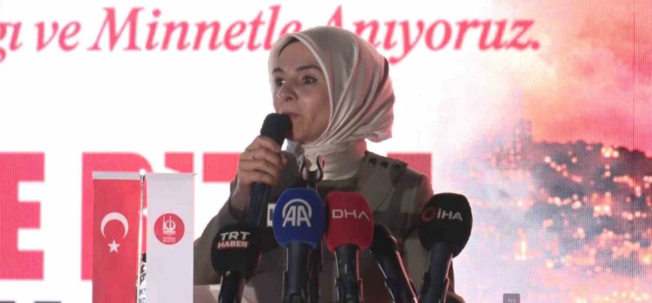 AİLE VE SOSYAL HİZMETLER BAKANI MAHİNUR ÖZDEMİR GÖKTAŞ'IN KONUŞMASI