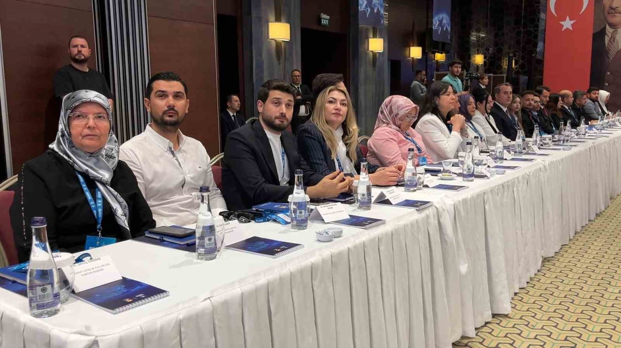 AK PARTİ İÇ ANADOLU BÖLGESİ 3 KADEME DEĞERLENDİRME TOPLANTISI KONYA'DA YAPILDI.