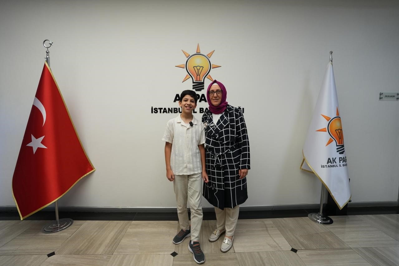 AK PARTİ İSTANBUL İL KADIN KOLLARI BAŞKANI SALİHA DEMİRER VE RAMADAN ABU JAZAR