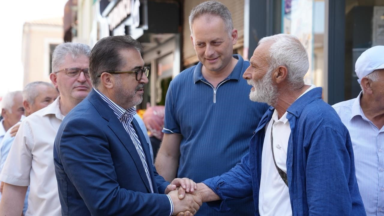 AK PARTİ İSTANBUL MİLLETVEKİLLERİ, BU HAFTA GÜNGÖREN, SARIYER VE TUZLA'DA DÜZENLENEN SAHA...