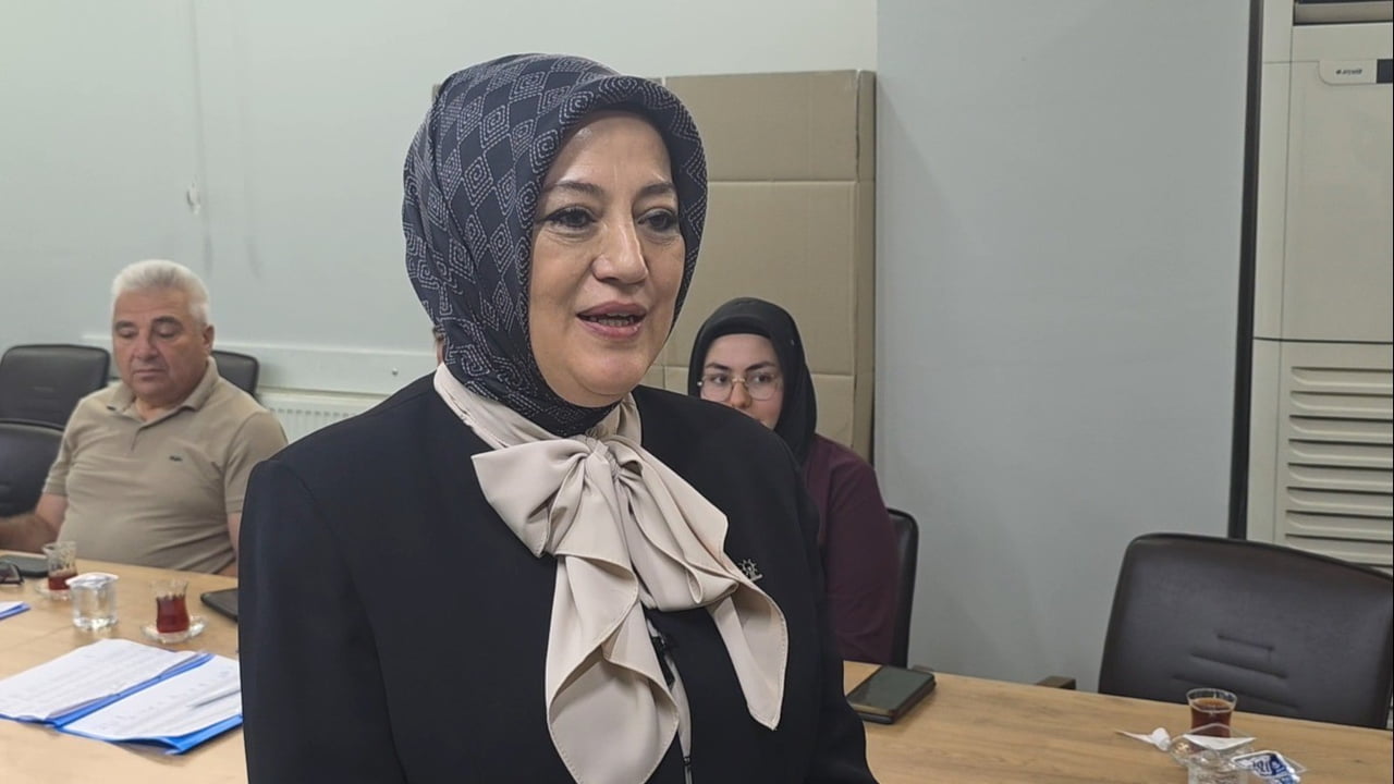 AK PARTİ KÜTAHYA İL BAŞKANI CEYDA ÇETİN ERENLER