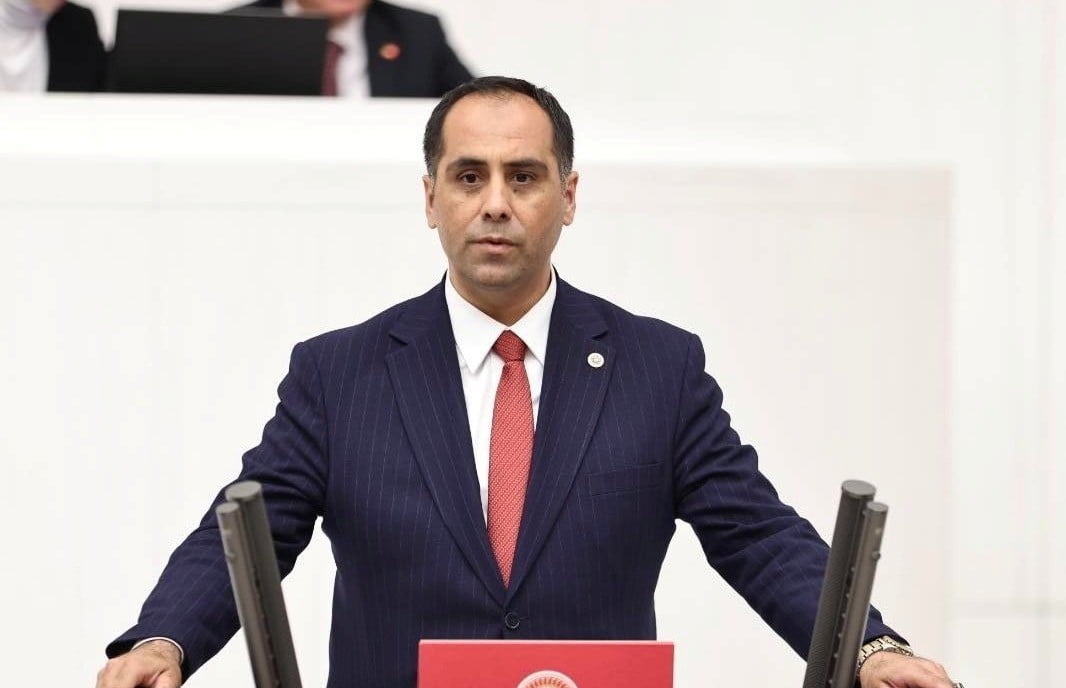 AK PARTİ MERSİN MİLLETVEKİLİ VE KAMU İKTİSADİ TEŞEBBÜSLERİ KOMİSYONU ÜYESİ ALİ KIRATLI, MEZİTLİ...