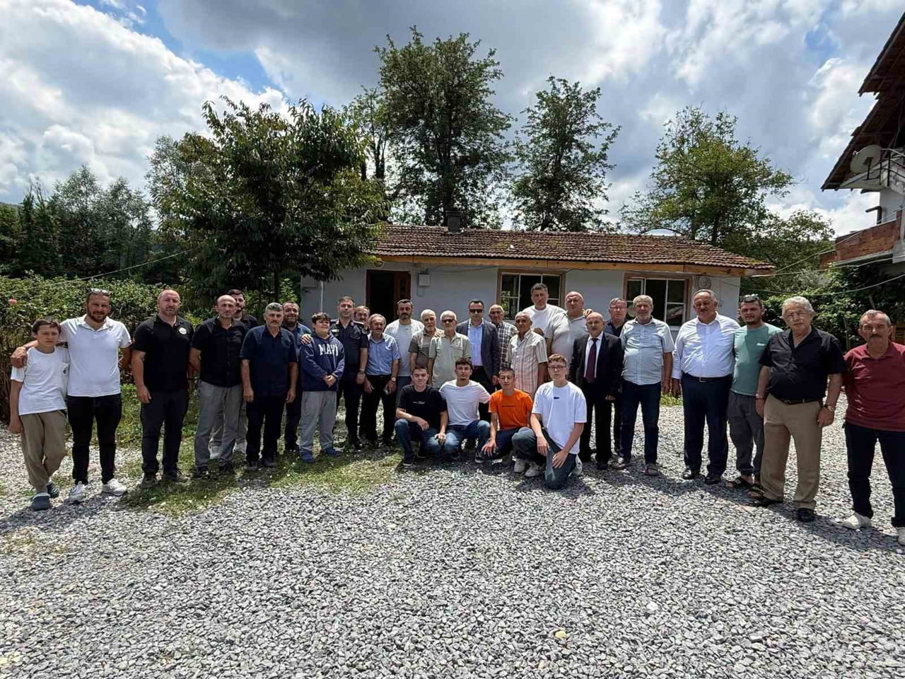 AKÇAKOCA KAYMAKAMI HACI ARSLAN UZAN, KÖY ZİYARETLERİ KAPSAMINDA SUBAŞI, DEREKÖY, ALTUNÇAY VE...
