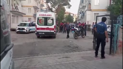 Akrabalar arasında tartışma kavgaya dönüştü: 6 yaralı