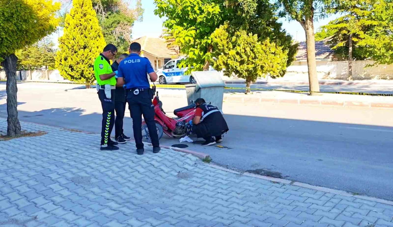 AKSARAY’IN SULTANHANI İLÇESİNDE MOTOSİKLETİYLE SEYİR HALİNDEYKEN KALP KRİZİ GEÇİREN 63 YAŞINDAKİ...