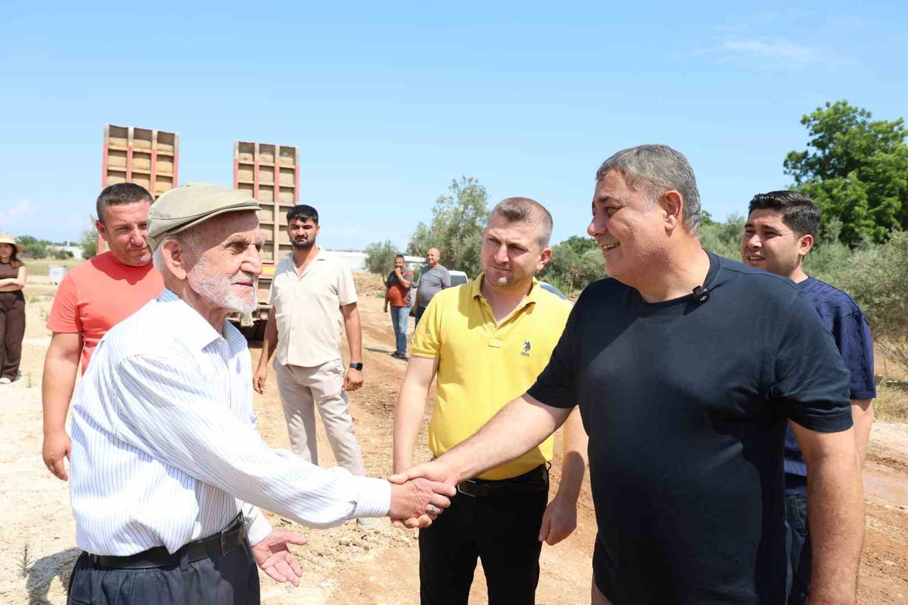 AKSU BELEDİYESİ, İLÇENİN DÖRT BİR YANINDA YÜRÜTTÜĞÜ YATIRIM VE HİZMET ÇALIŞMALARINA HIZ KESMEDEN...