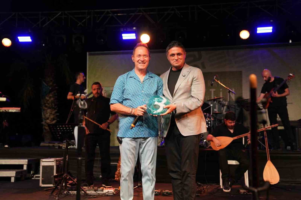 ALİAĞA BELEDİYESİ’NİN BU YIL ÜÇÜNCÜSÜNÜ DÜZENLEDİĞİ ALİAĞA SANAT GÜNLERİ, ŞAKRAN’DA...